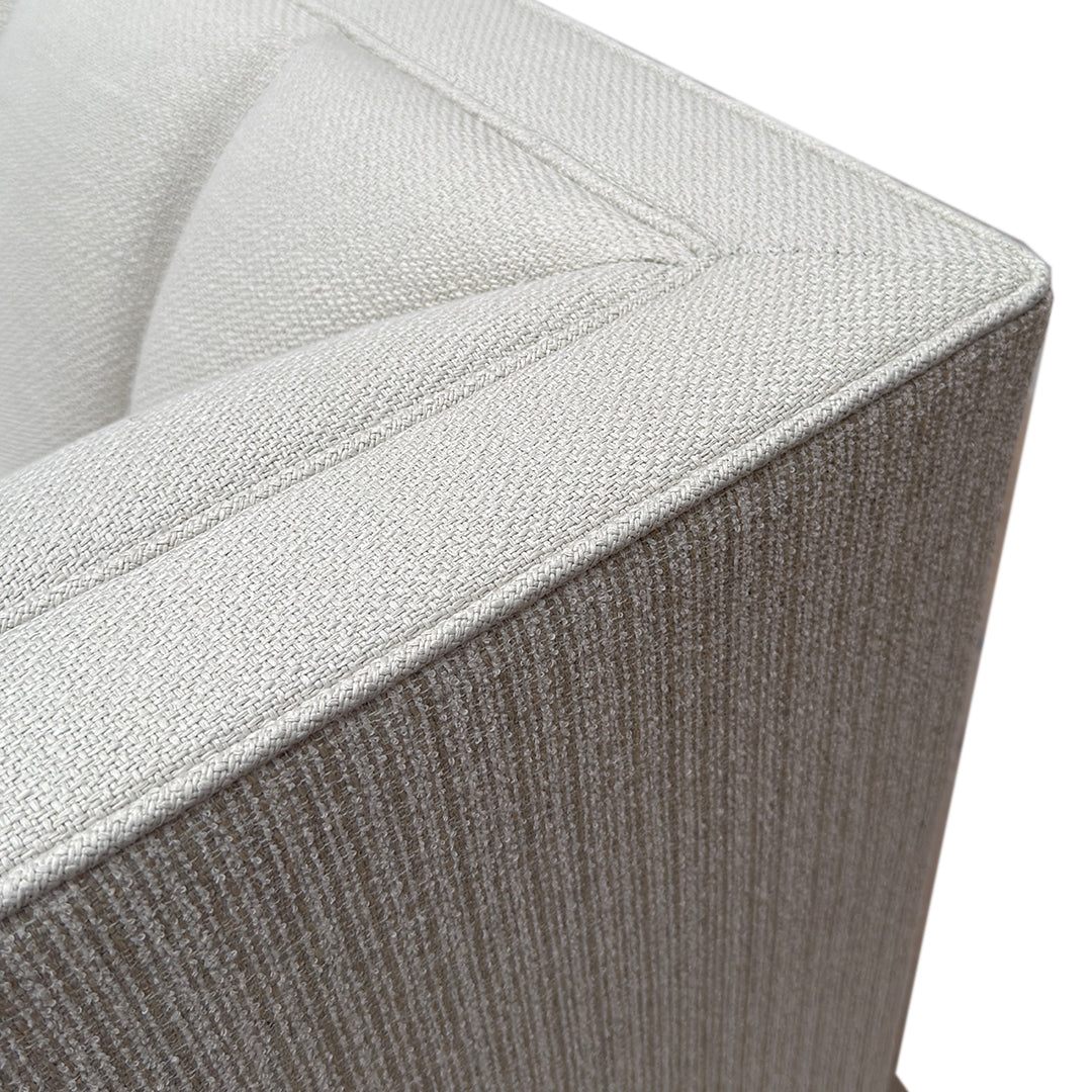 Compacto Sofa