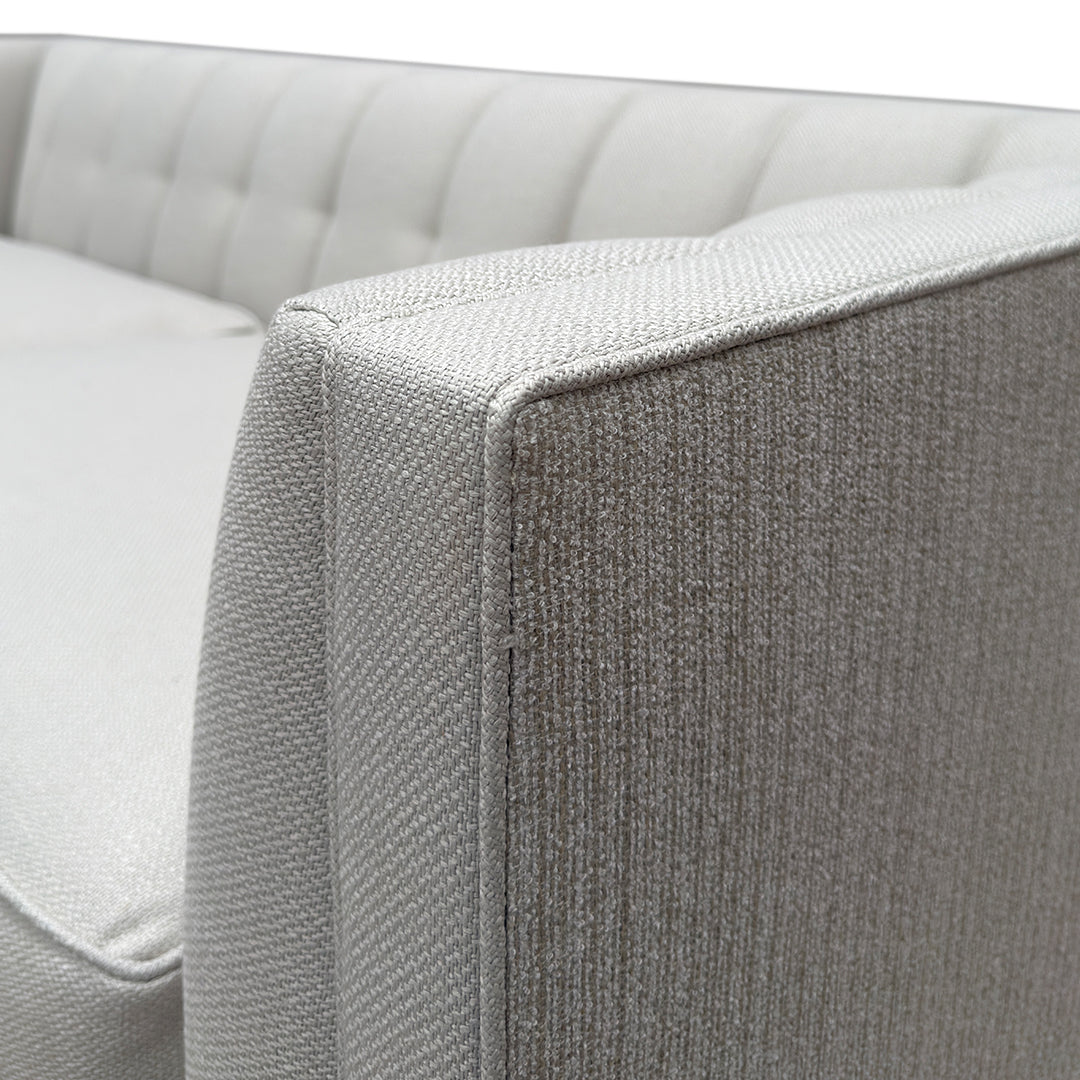 Compacto Sofa
